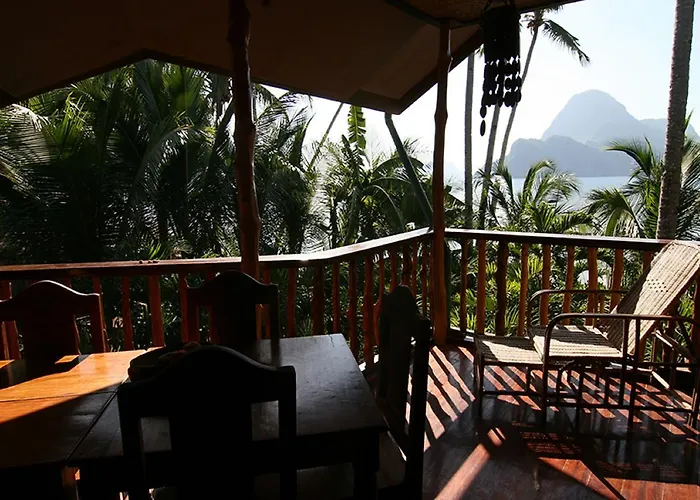 La Salangane Caalan Beach Villa